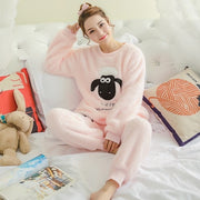 QWEEK Flannel Women Sleepwear Winter Female Pajamas Sets Thick Warm Female Suit Long Sleeve Pyjamas Women Velvet Home Clothes